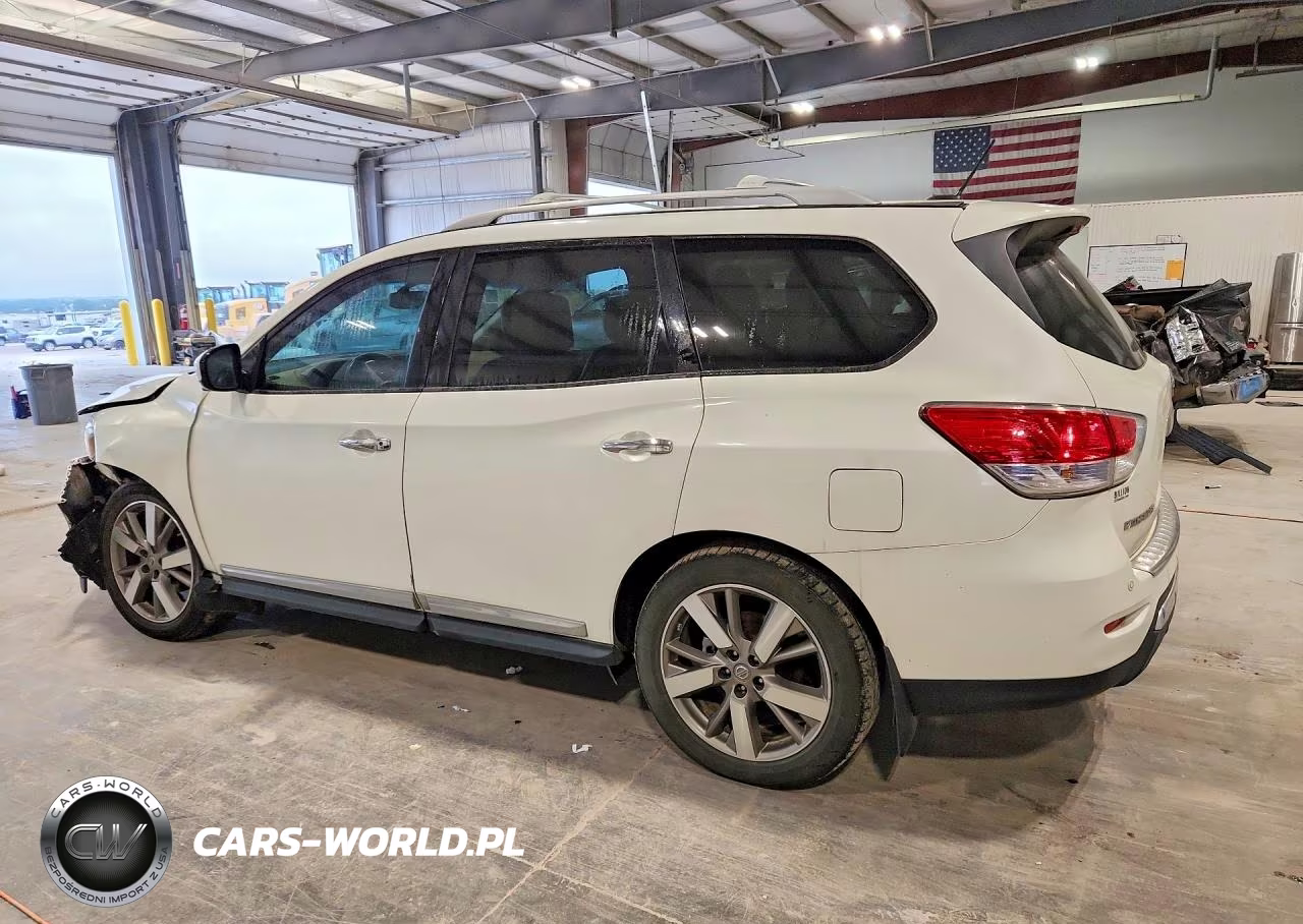 2016 Nissan Pathfinder Platinum VIN:5N1AR2MM3GC624687 - 2
