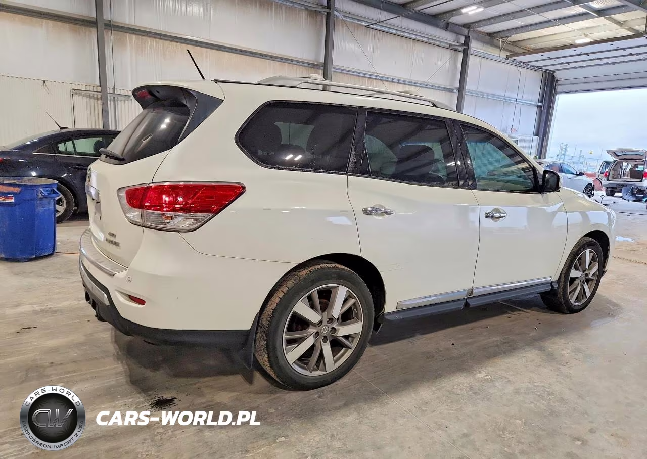 2016 Nissan Pathfinder Platinum VIN:5N1AR2MM3GC624687 - 3