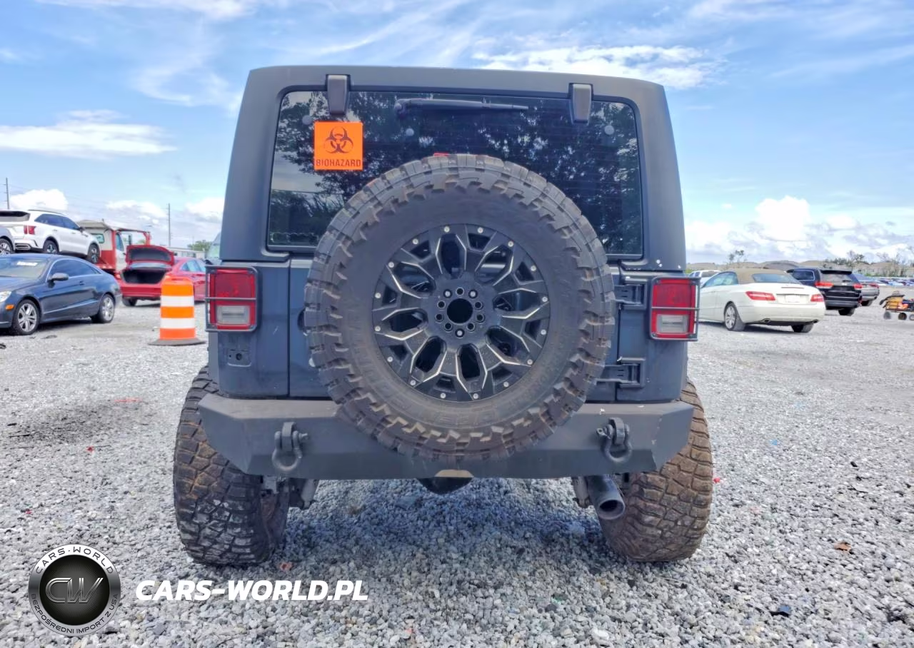 2018 Jeep Wrangler Unlimited Sport VIN:1C4BJWDG3JL824204 - 6