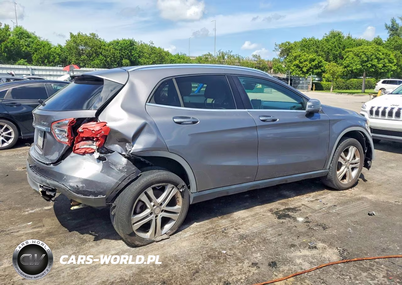 2016 Mercedes-Benz Gla 250 4Matic VIN:WDCTG4GBXGJ232949 - 3