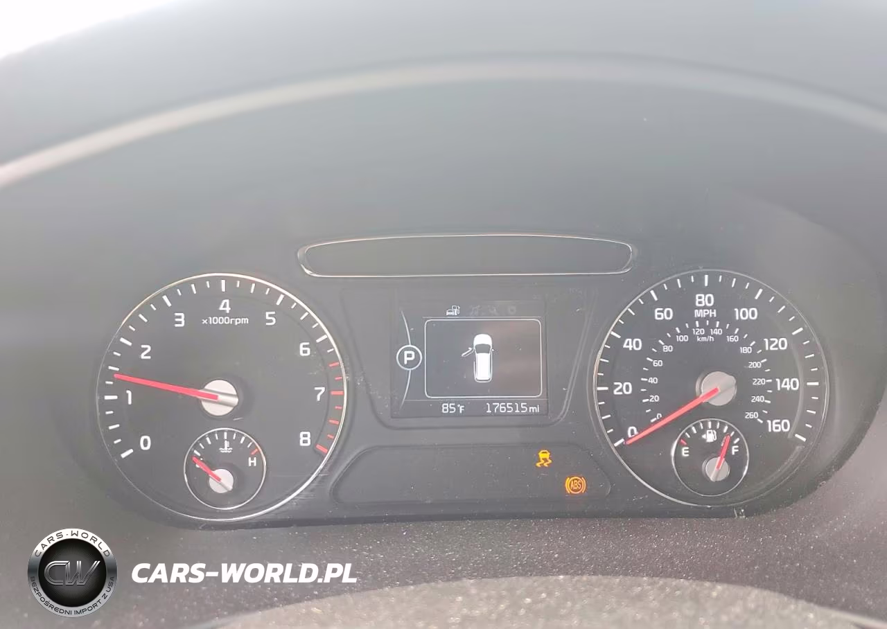 2016 Kia Sorento Lx VIN:5XYPG4A31GG008221 - 9