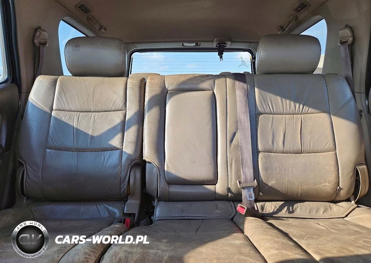 2003 Toyota Sequoia Sr5 VIN:5TDZT34A43S165067 - 10