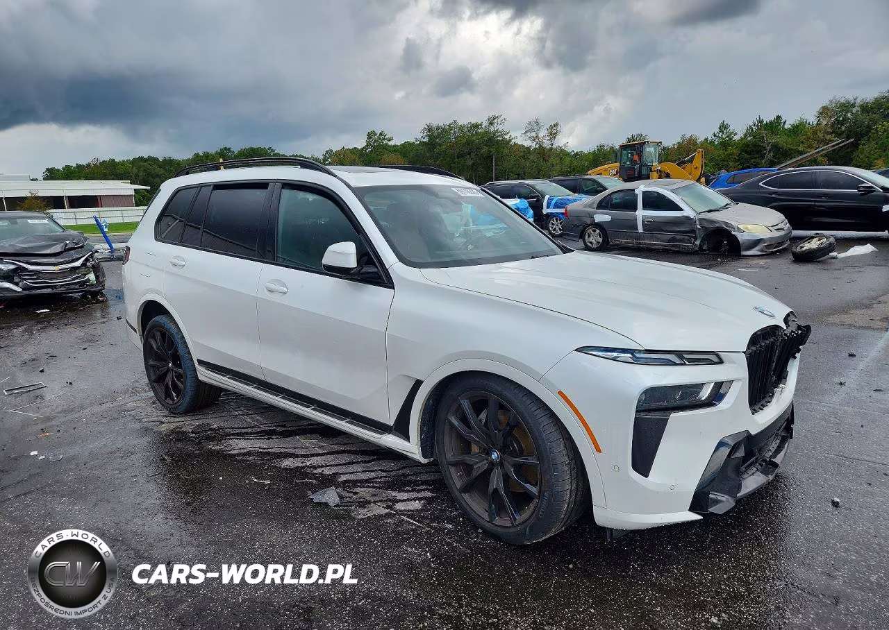 2023 BMW X7 xDrive40I VIN:5UX23EM0XP9P23138 - 4