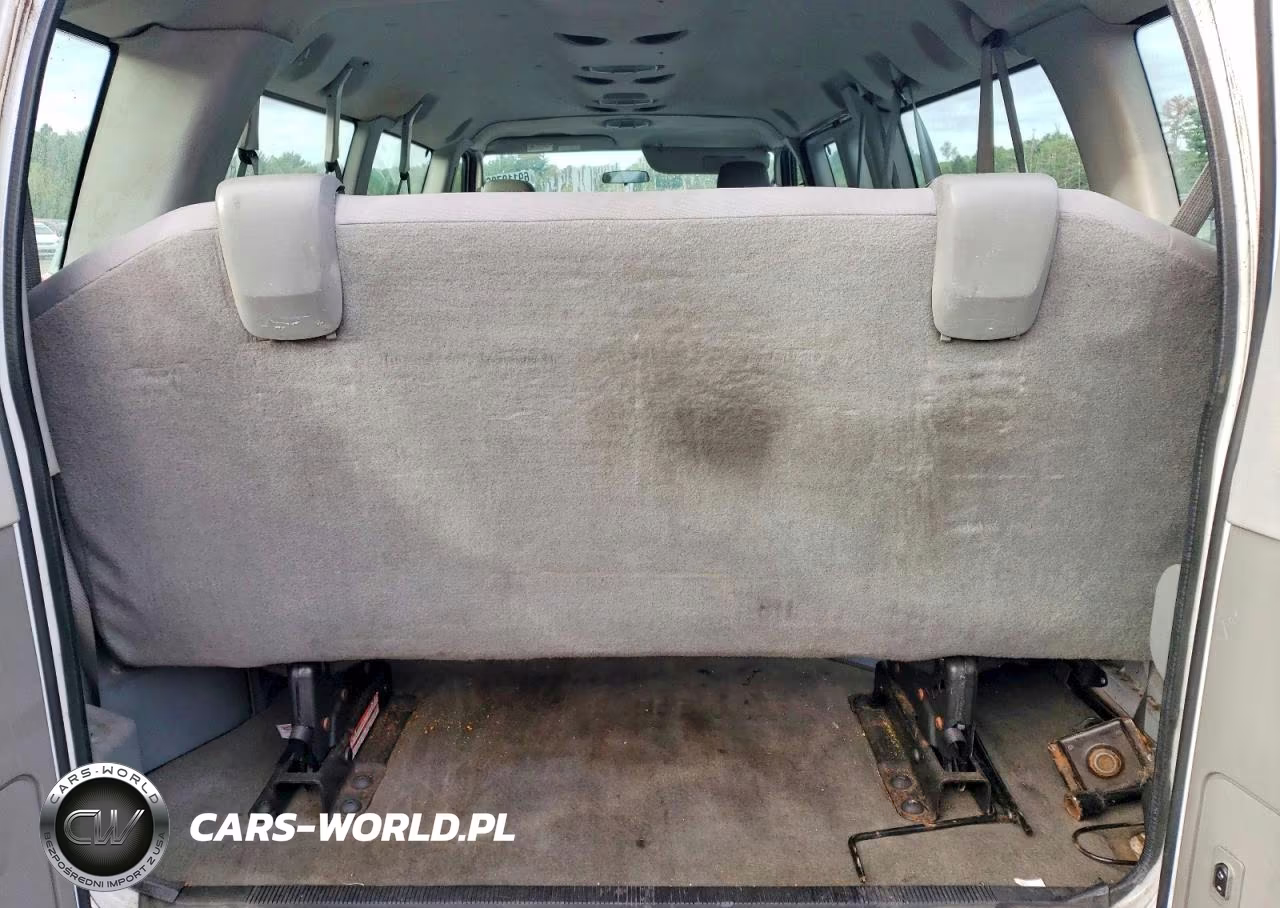 2013 Ford Econoline E350 Super Duty Wagon VIN:1FBSS3BLXDDA43128 - 10