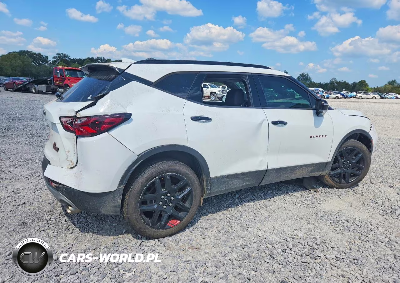 2020 Chevrolet Blazer 3Lt VIN:3GNKBDRS0LS728405 - 3
