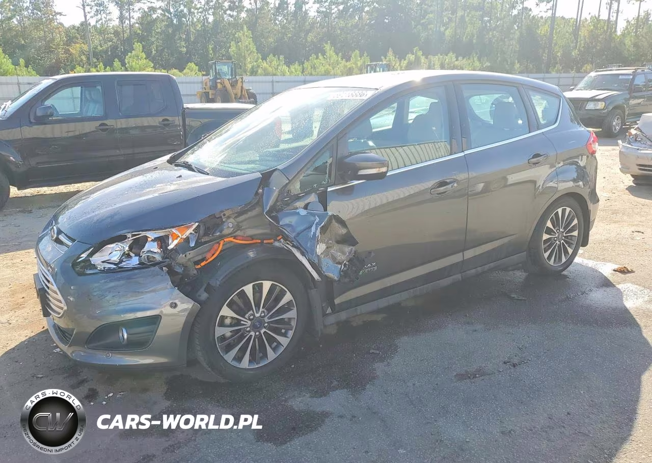 2017 Ford C-Max Titanium