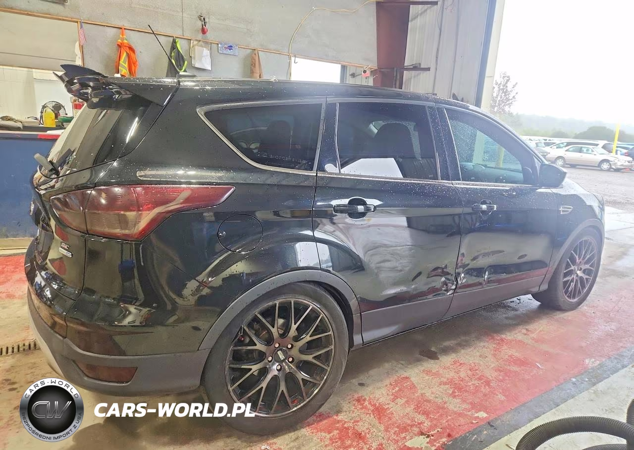 2015 Ford Escape Se VIN:1FMCU9GX0FUC86826 - 3