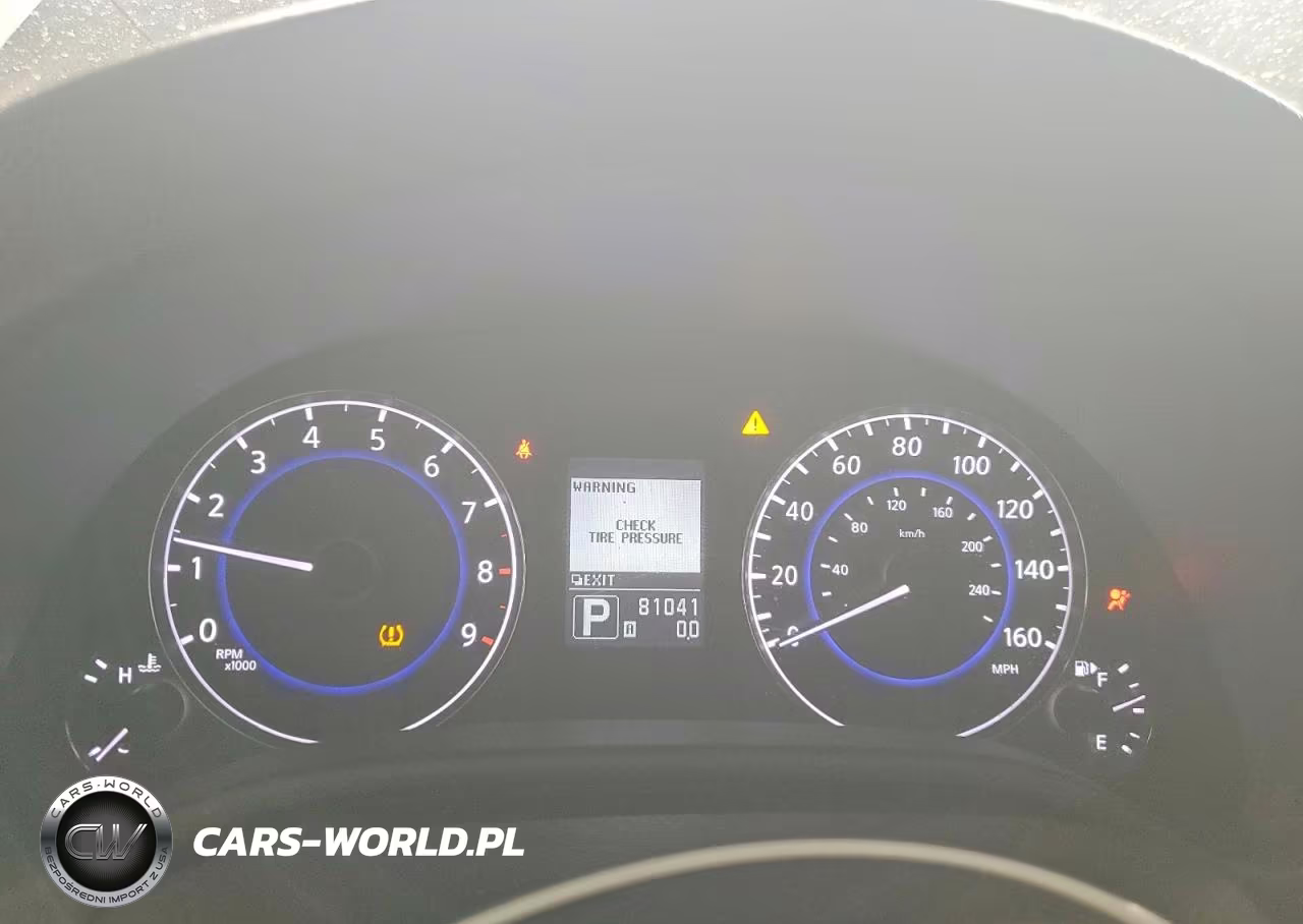 2014 Infiniti Q60 Coupe Journey VIN:JN1CV6EK1EM110862 - 9