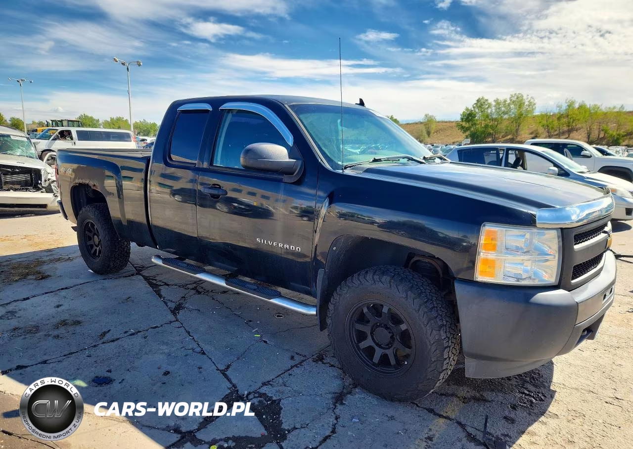 2012 Chevrolet Silverado K1500 VIN:1GCRKPE70CZ155194 - 4