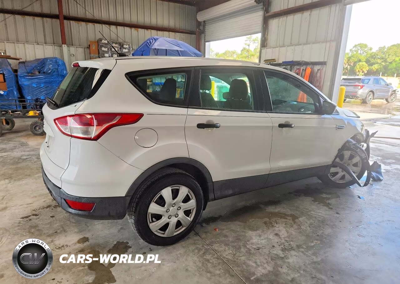 2016 Ford Escape S VIN:1FMCU0F73GUA73058 - 3