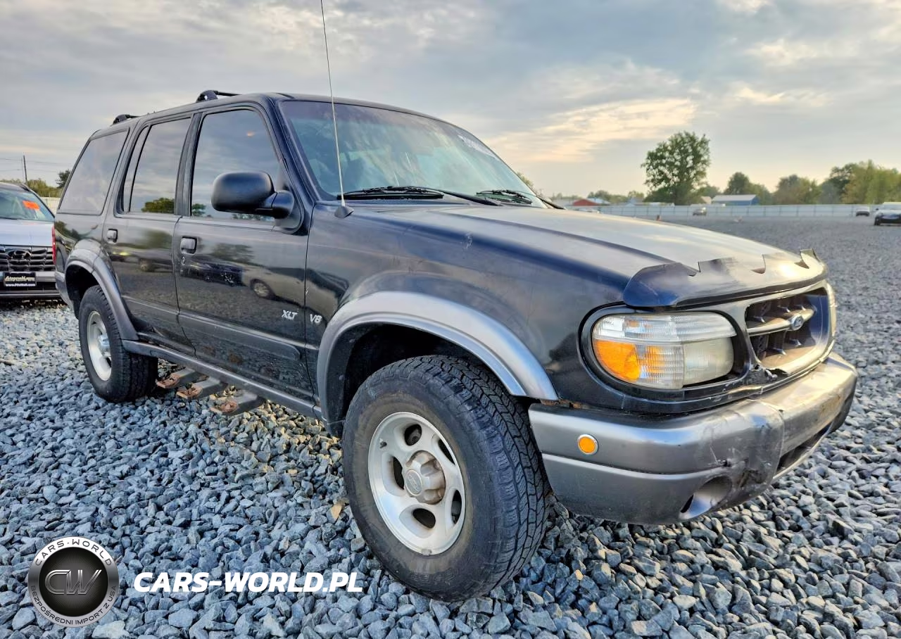1999 Ford Explorer VIN:1FMZU32P3XUC12848 - 4