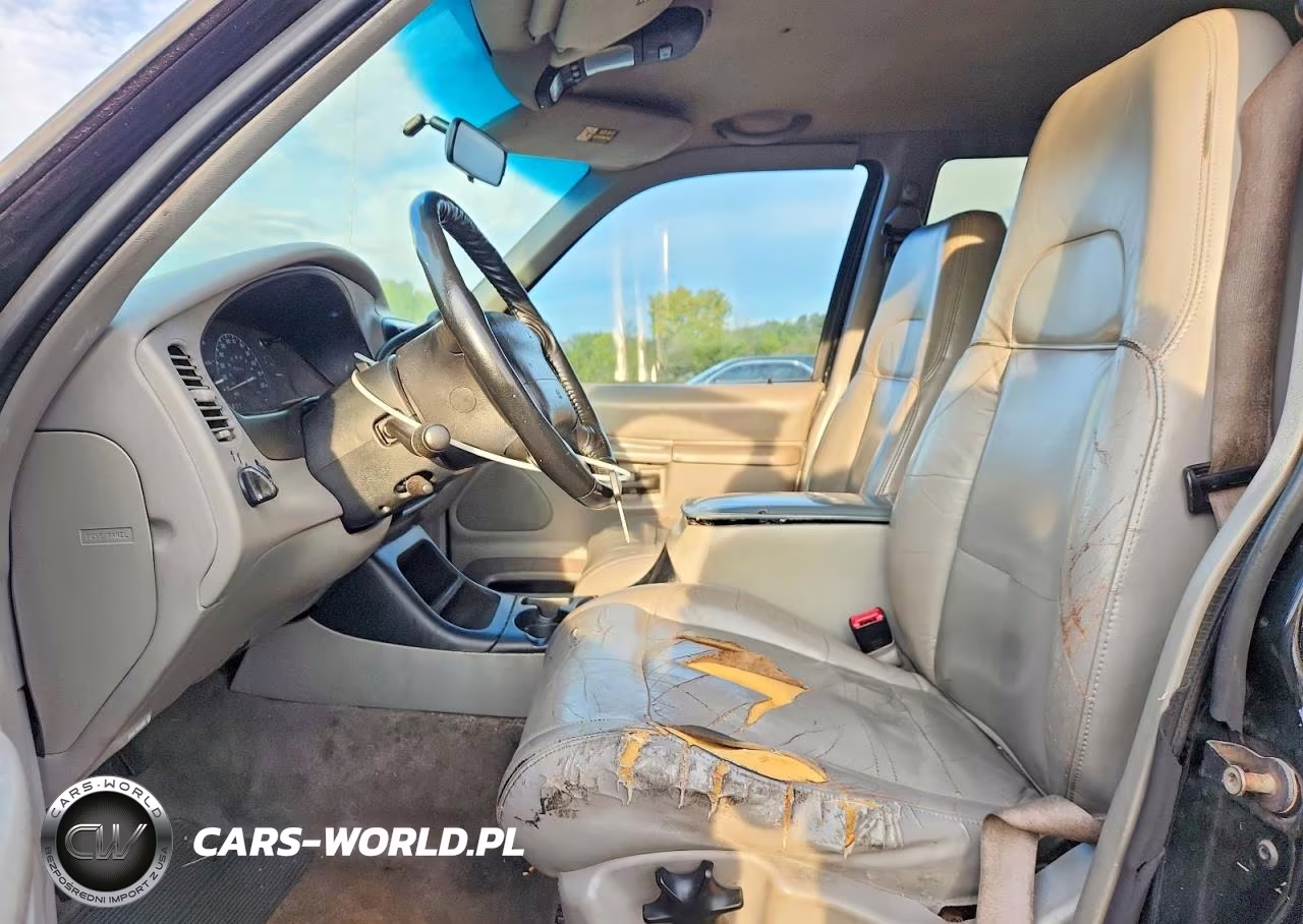 1999 Ford Explorer VIN:1FMZU32P3XUC12848 - 7