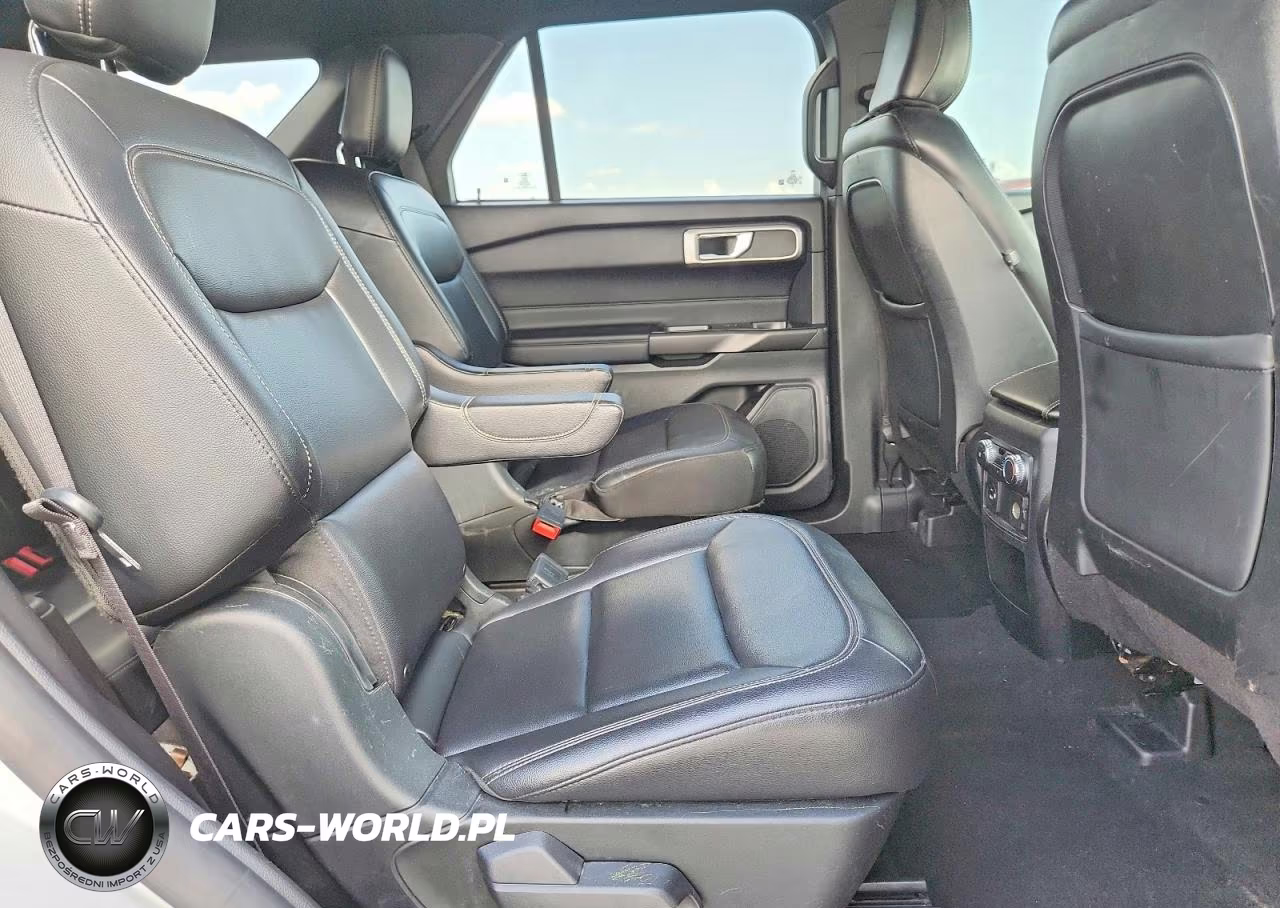 2020 Ford Explorer Xlt VIN:1FMSK8DH3LGB60110 - 11