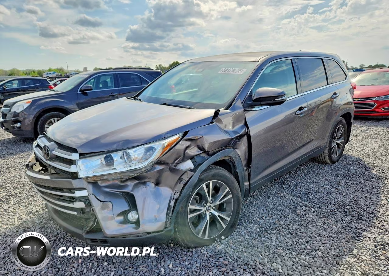 2019 Toyota Highlander Le Plus