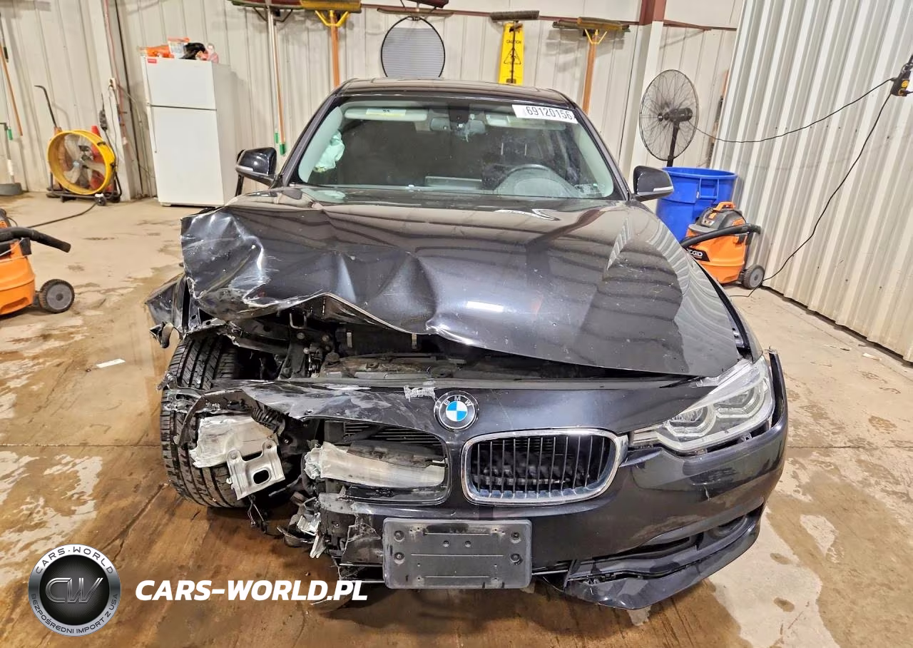 2018 BMW 320 Xi VIN:WBA8A3C54JA487155 - 5