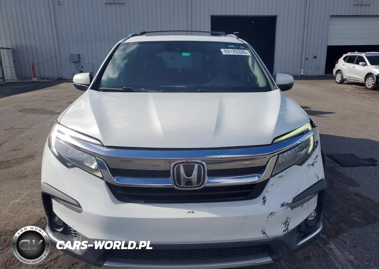 2021 Honda Pilot Touring VIN:5FNYF6H97MB033785 - 5