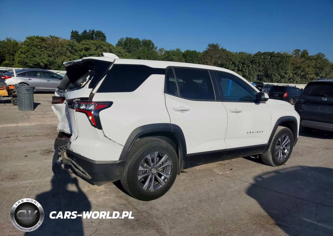 2025 Chevrolet Equinox Lt VIN:3GNAXHEG6SL259139 - 3
