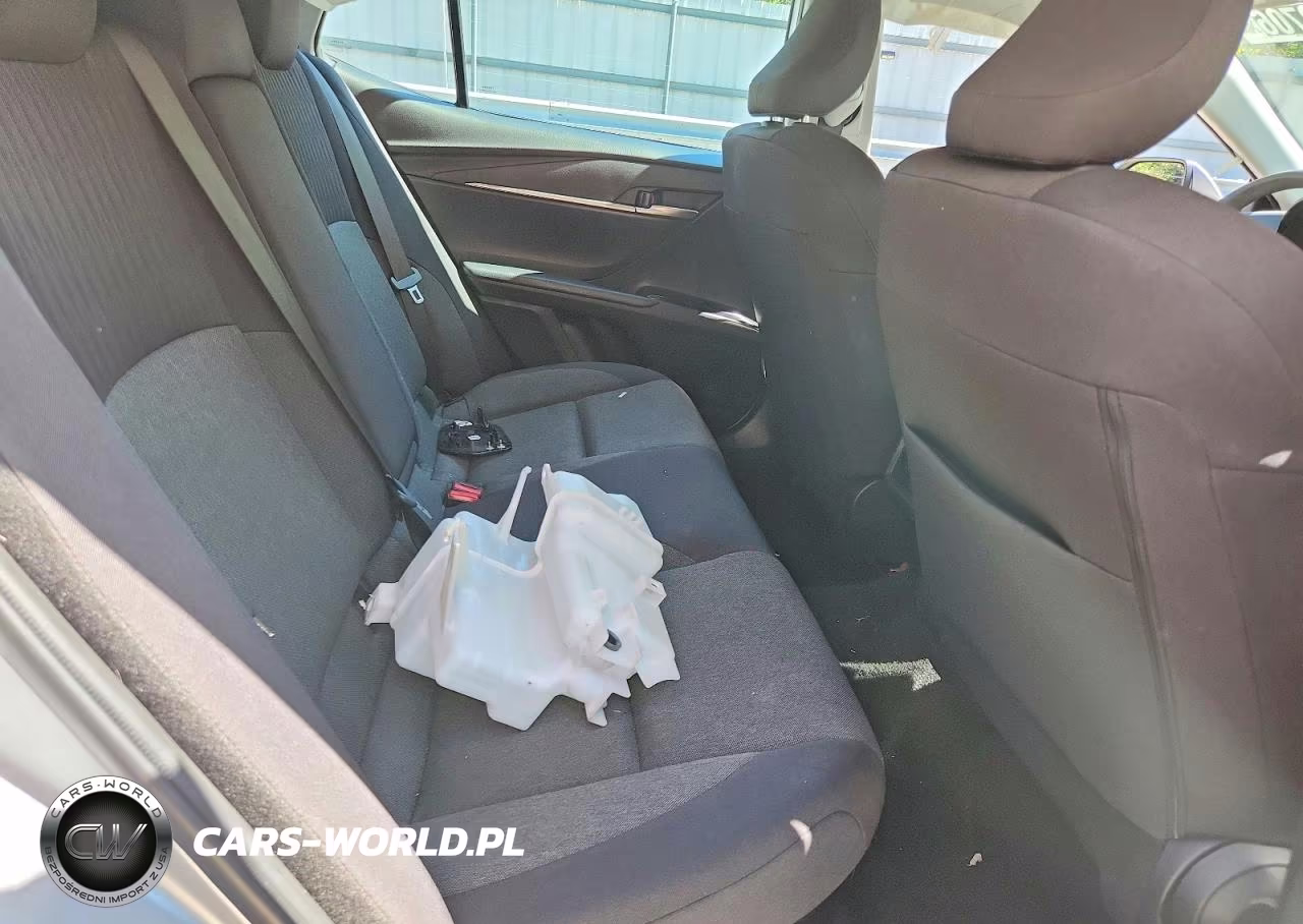 2025 Toyota Camry Le VIN:4T1DAACK6SU592724 - 10