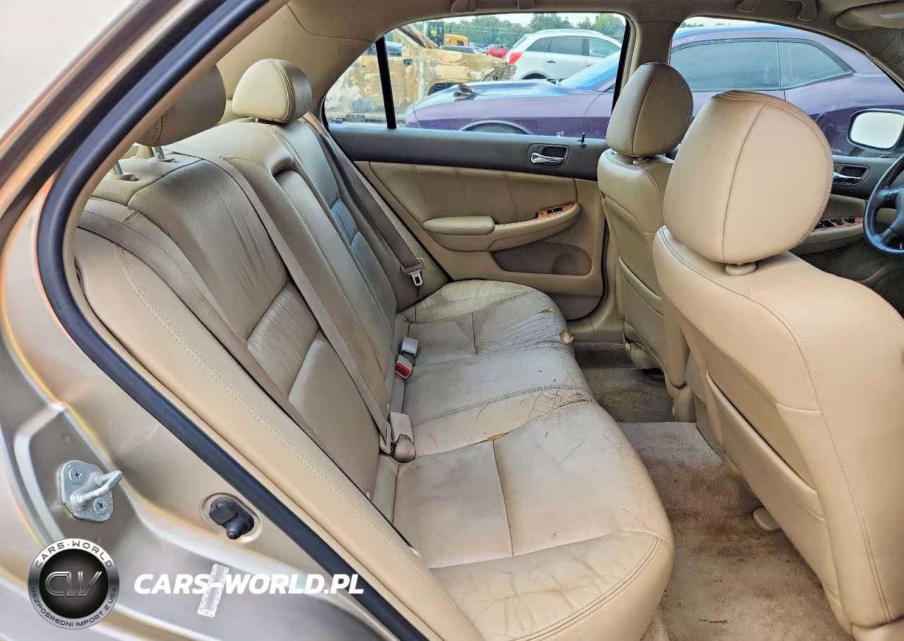 2004 Honda Accord Ex VIN:JHMCM56804C011563 - 10