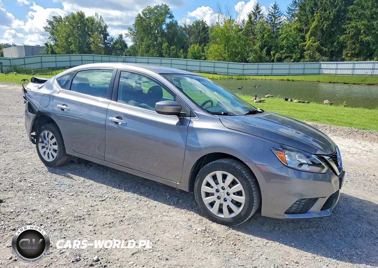 2016 Nissan Sentra S VIN:3N1AB7AP3GY232713 - 4