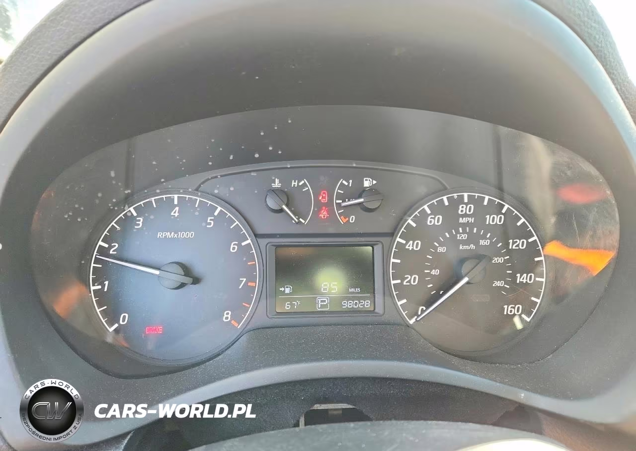 2016 Nissan Sentra S VIN:3N1AB7AP3GY232713 - 9