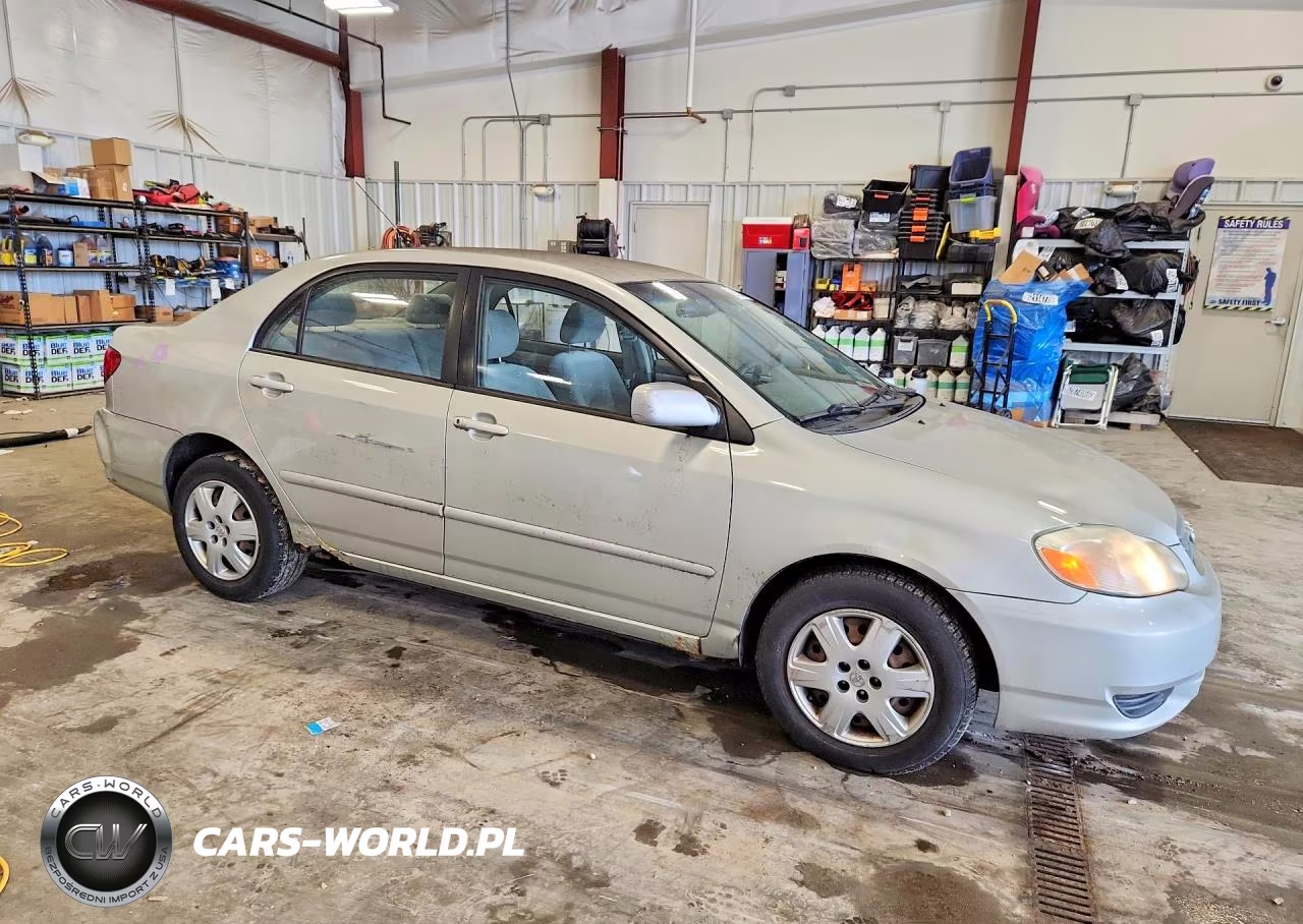 2004 Toyota Corolla Le VIN:JTDBR38E442027521 - 4