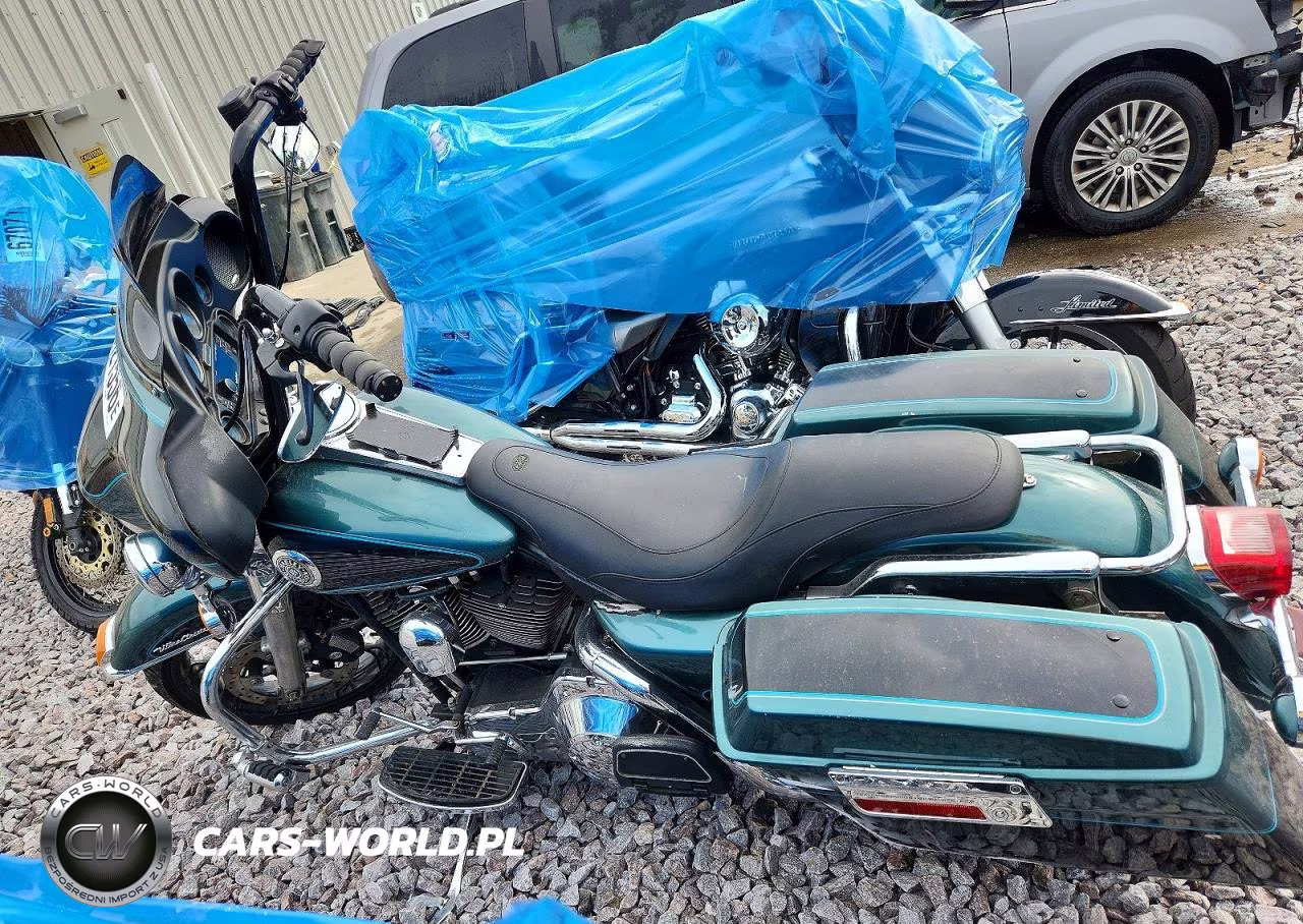 2000 Harley-Davidson Flhtcui VIN:1HD1FCW17YY602474 - 3