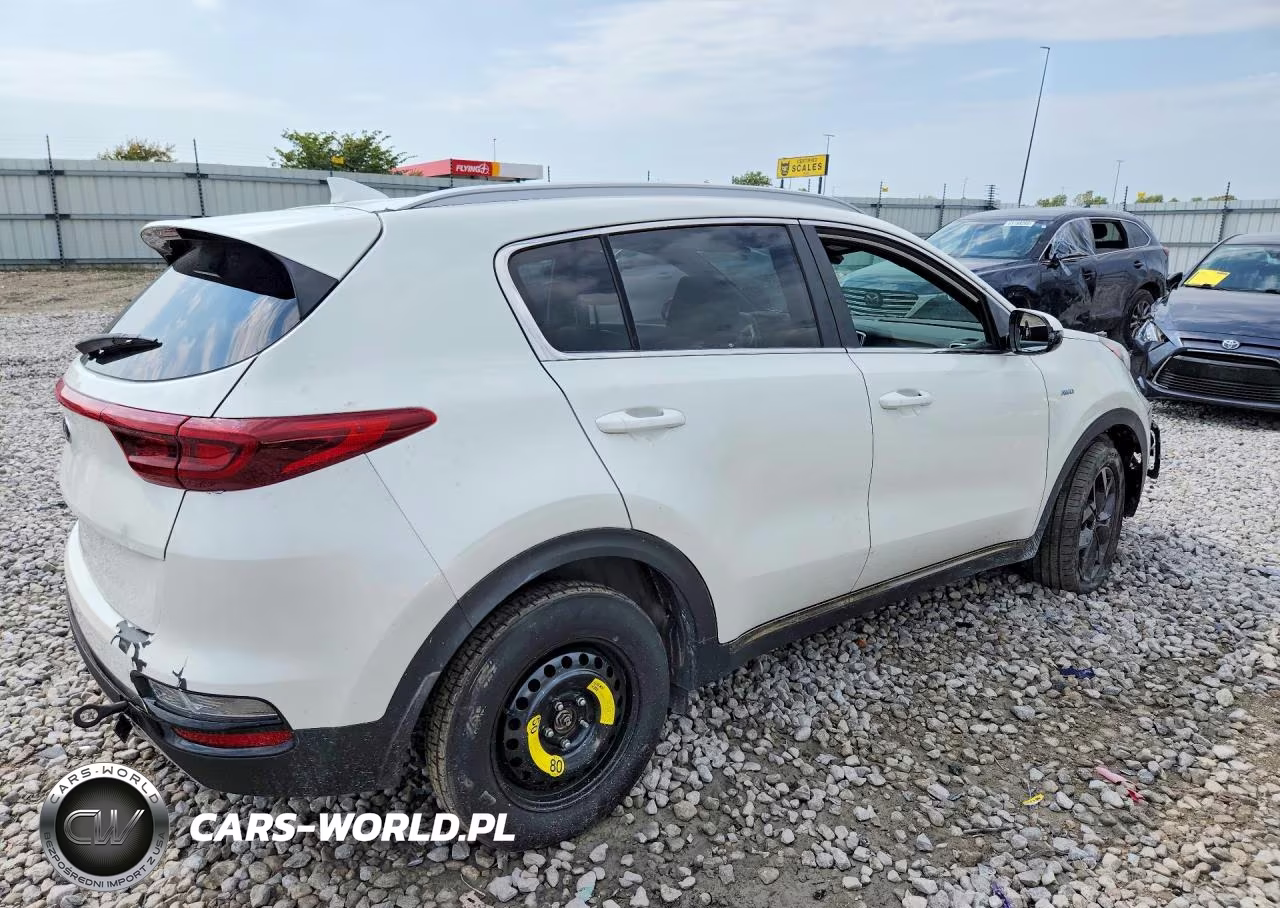 2020 Kia Sportage S VIN:KNDP6CAC4L7799266 - 3