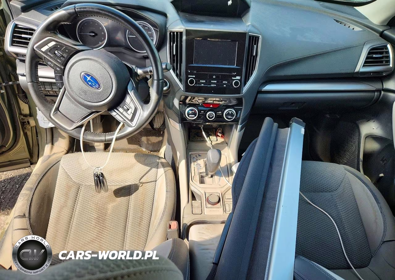 2019 Subaru Forester Premium VIN:JF2SKAGC2KH582004 - 8