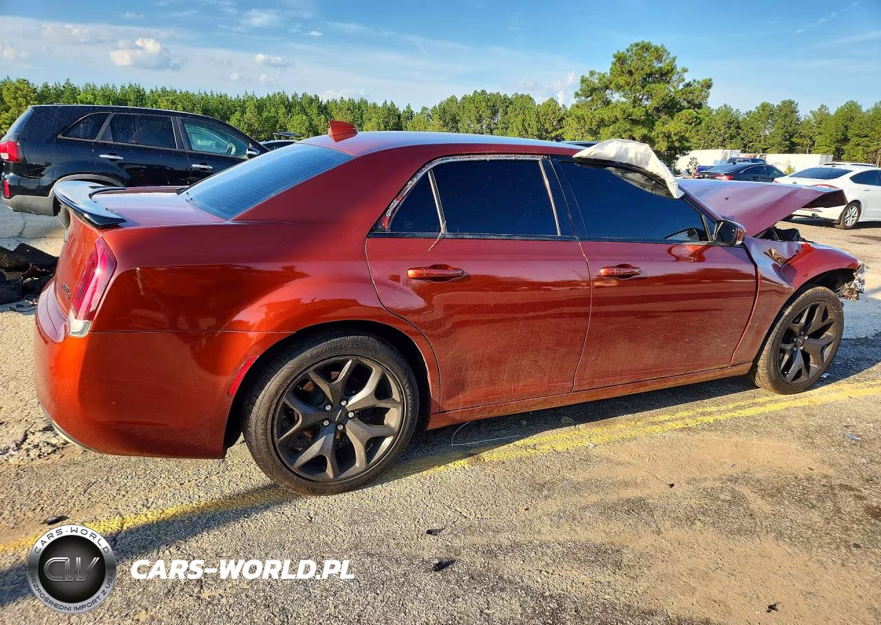 2021 Chrysler 300 S VIN:2C3CCABG0MH545934 - 3
