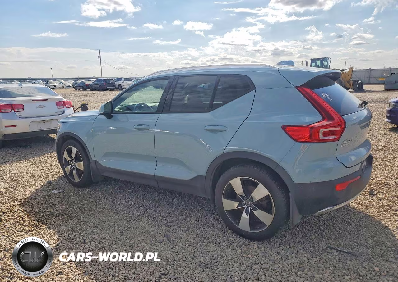 2019 Volvo Xc40 T5 Momentum VIN:YV4162UK2K2056424 - 2