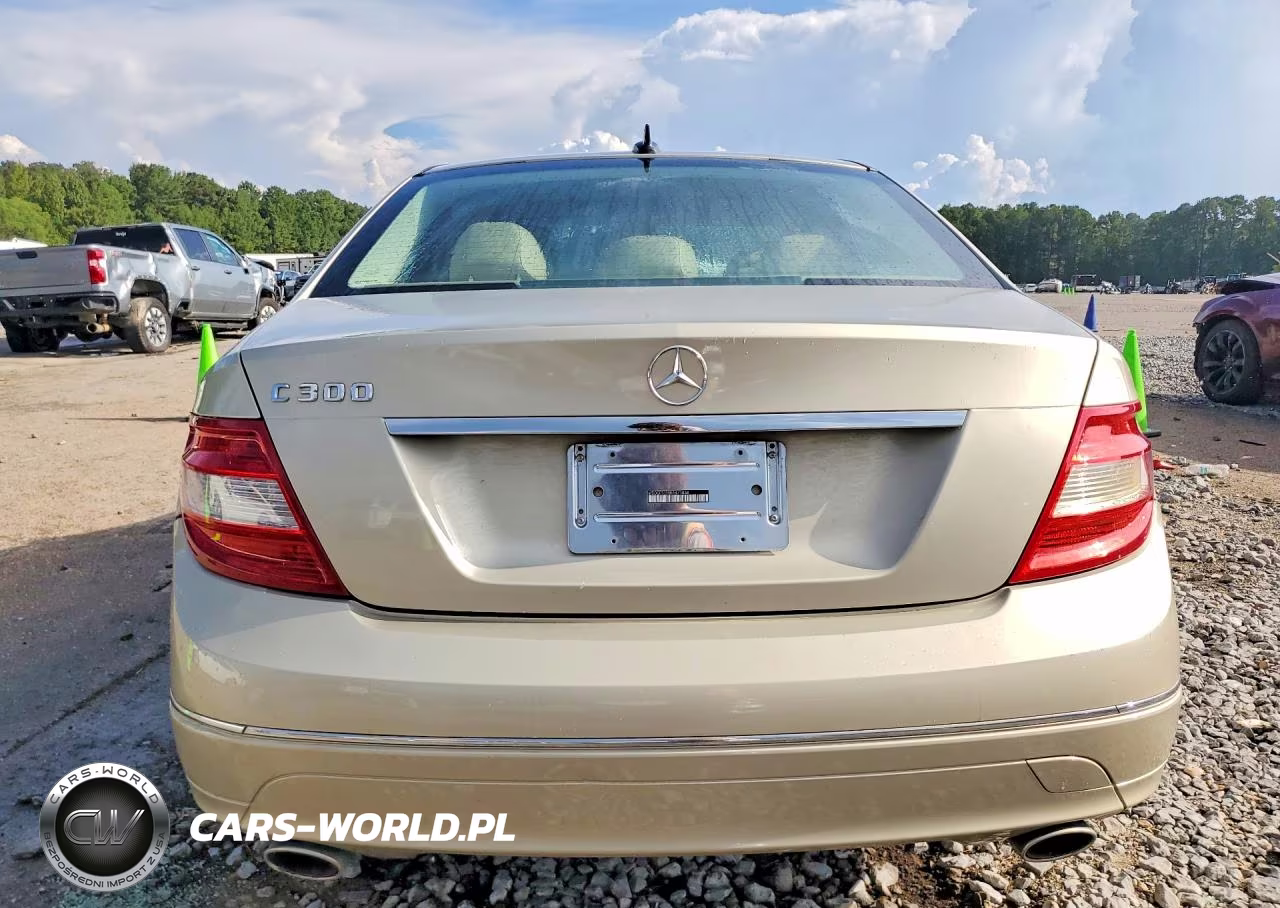 2011 Mercedes-Benz C 300 VIN:WDDGF5EB0BA471038 - 6
