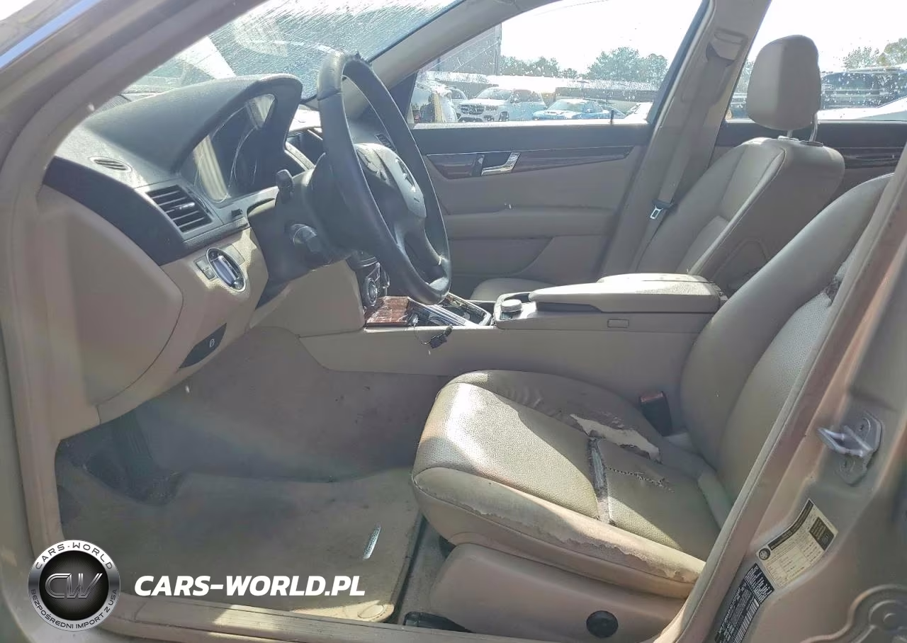 2011 Mercedes-Benz C 300 VIN:WDDGF5EB0BA471038 - 7