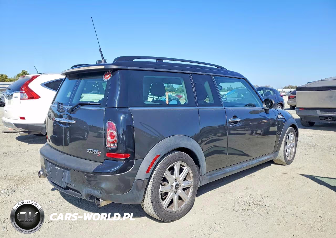 2011 Mini Cooper S Clubman VIN:WMWZG3C57BTY35264 - 3