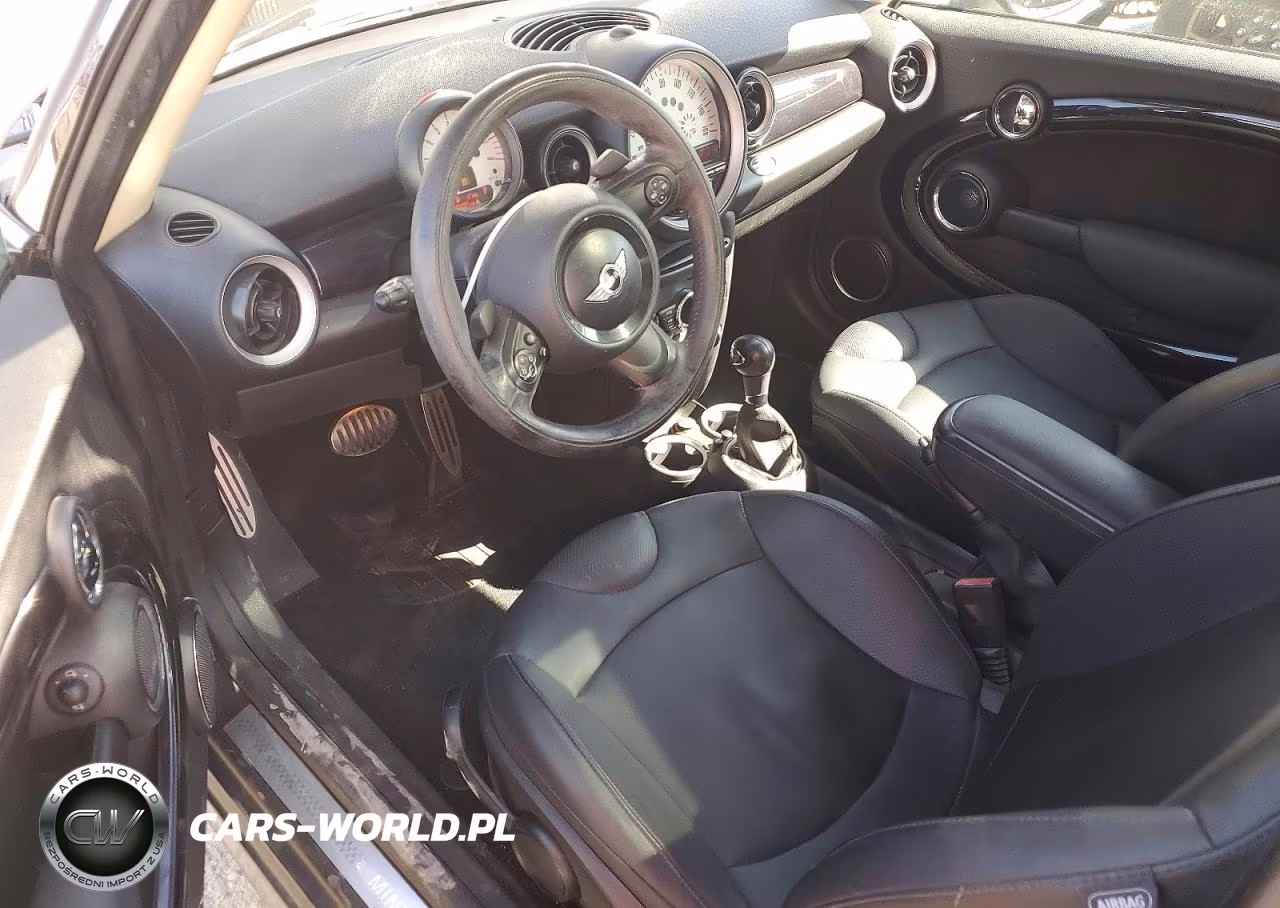 2011 Mini Cooper S Clubman VIN:WMWZG3C57BTY35264 - 8