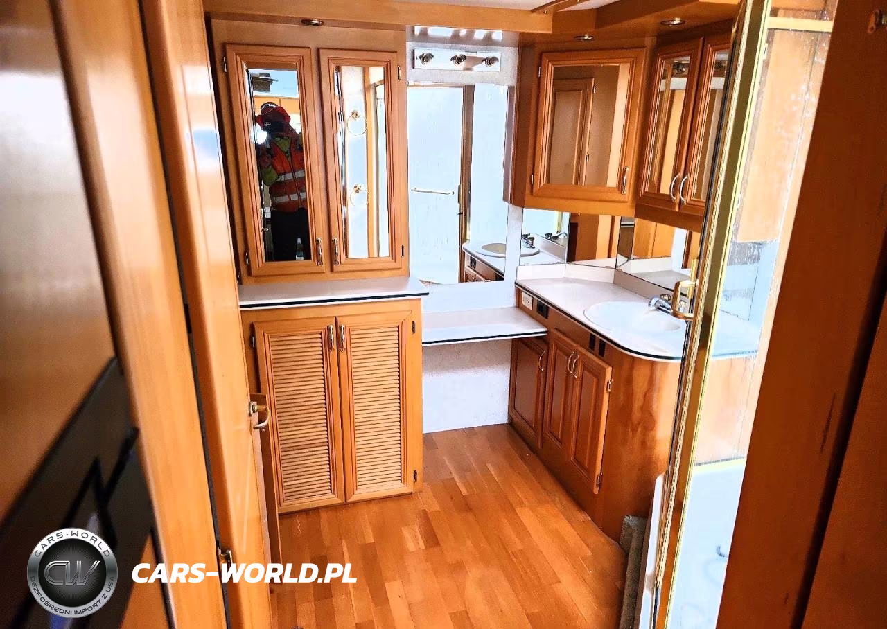 Contessa Class A Naples VIN:4SLC2LP30Y1130486 - 6