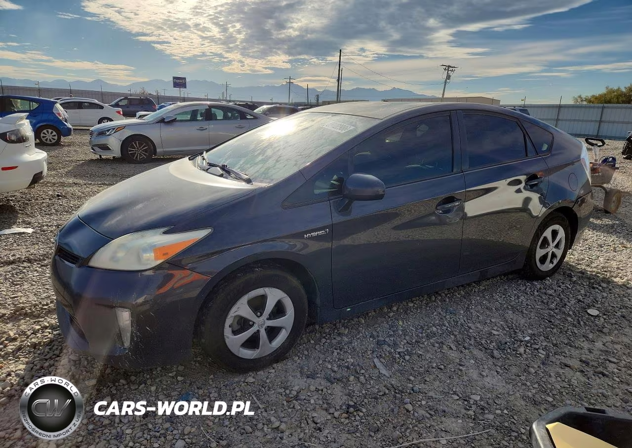 2012 Toyota Prius Three