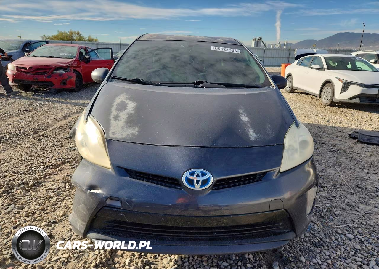 2012 Toyota Prius Three VIN:JTDKN3DU2C1602566 - 5