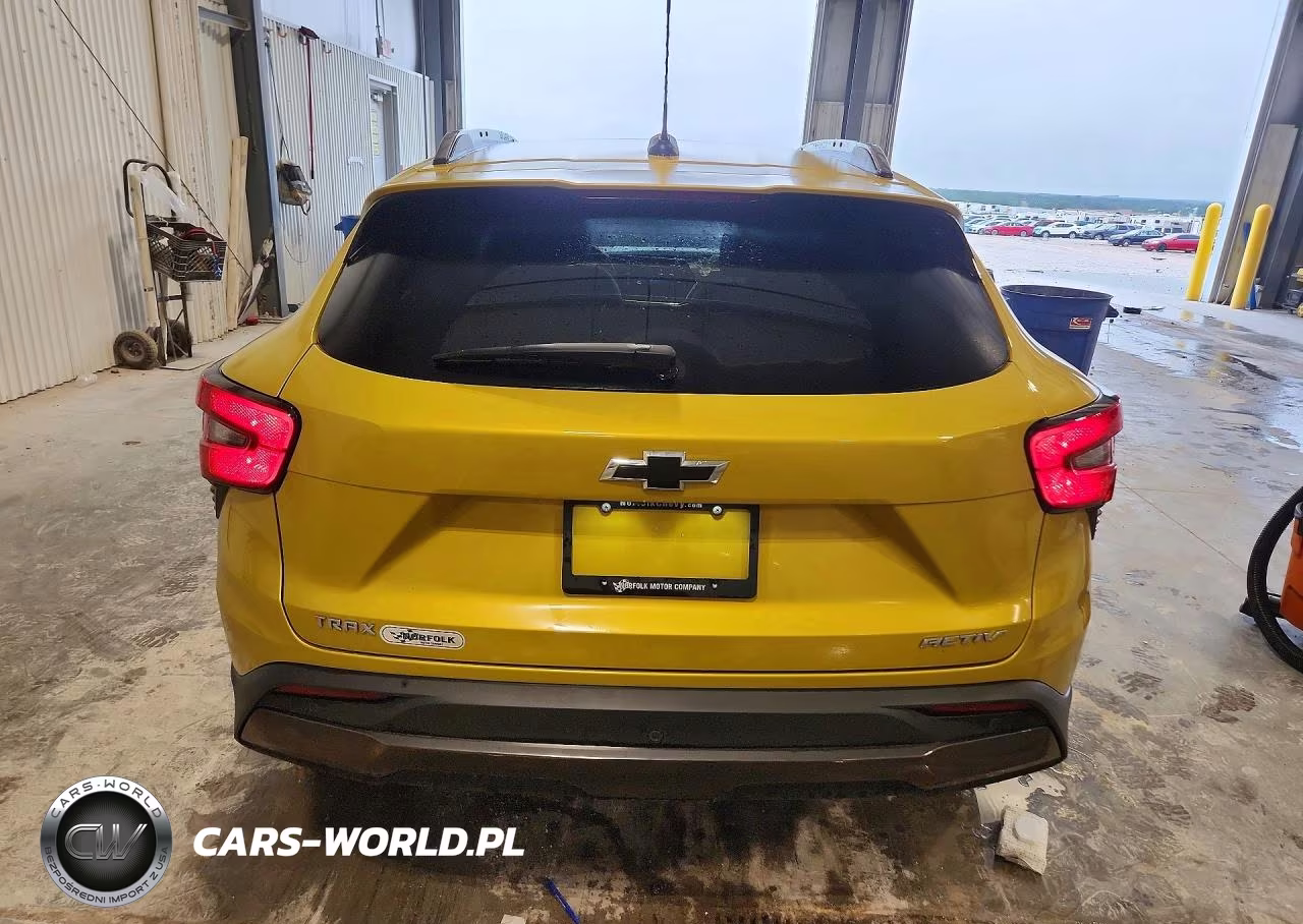 2025 Chevrolet Trax Activ VIN:KL77LKEP9SC156835 - 6