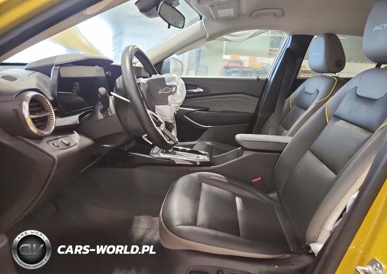 2025 Chevrolet Trax Activ VIN:KL77LKEP9SC156835 - 7