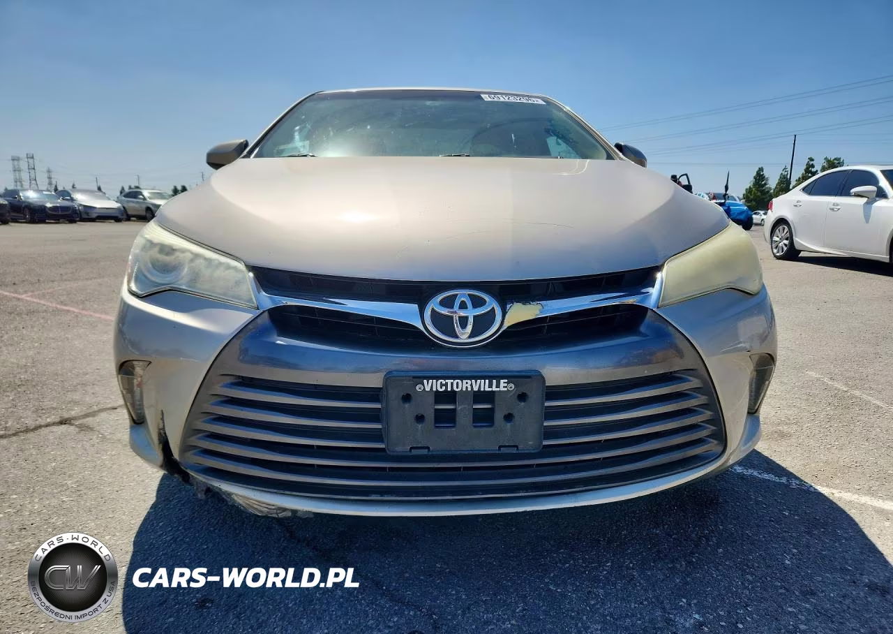 2015 Toyota Camry Le VIN:4T1BF1FK5FU909595 - 5