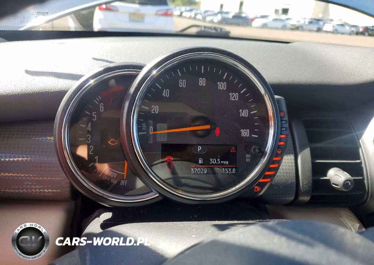 2015 Mini Cooper VIN:WMWXM5C54FT938448 - 9