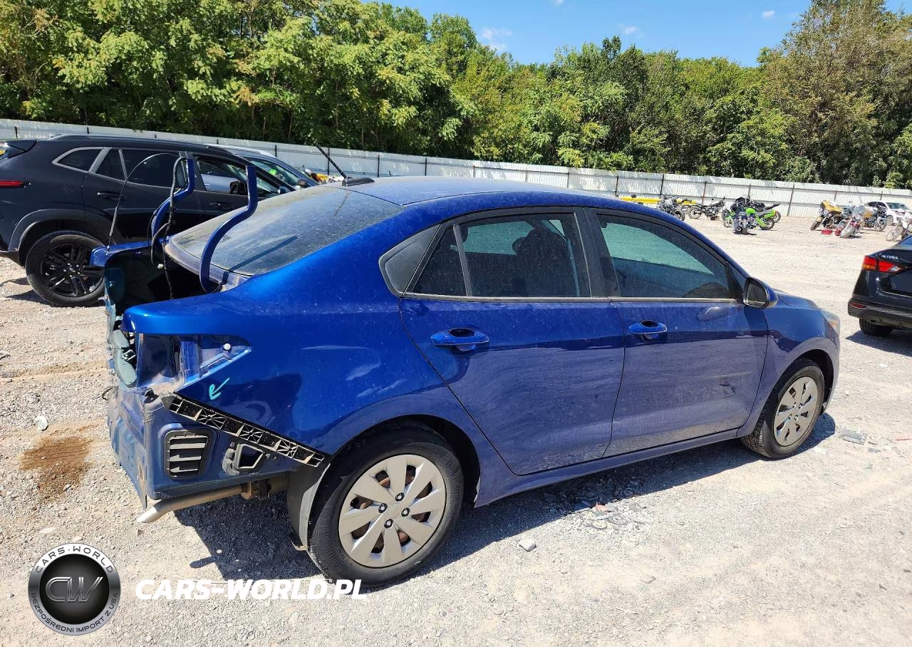 2020 Kia Rio S VIN:3KPA24AD9LE319125 - 3
