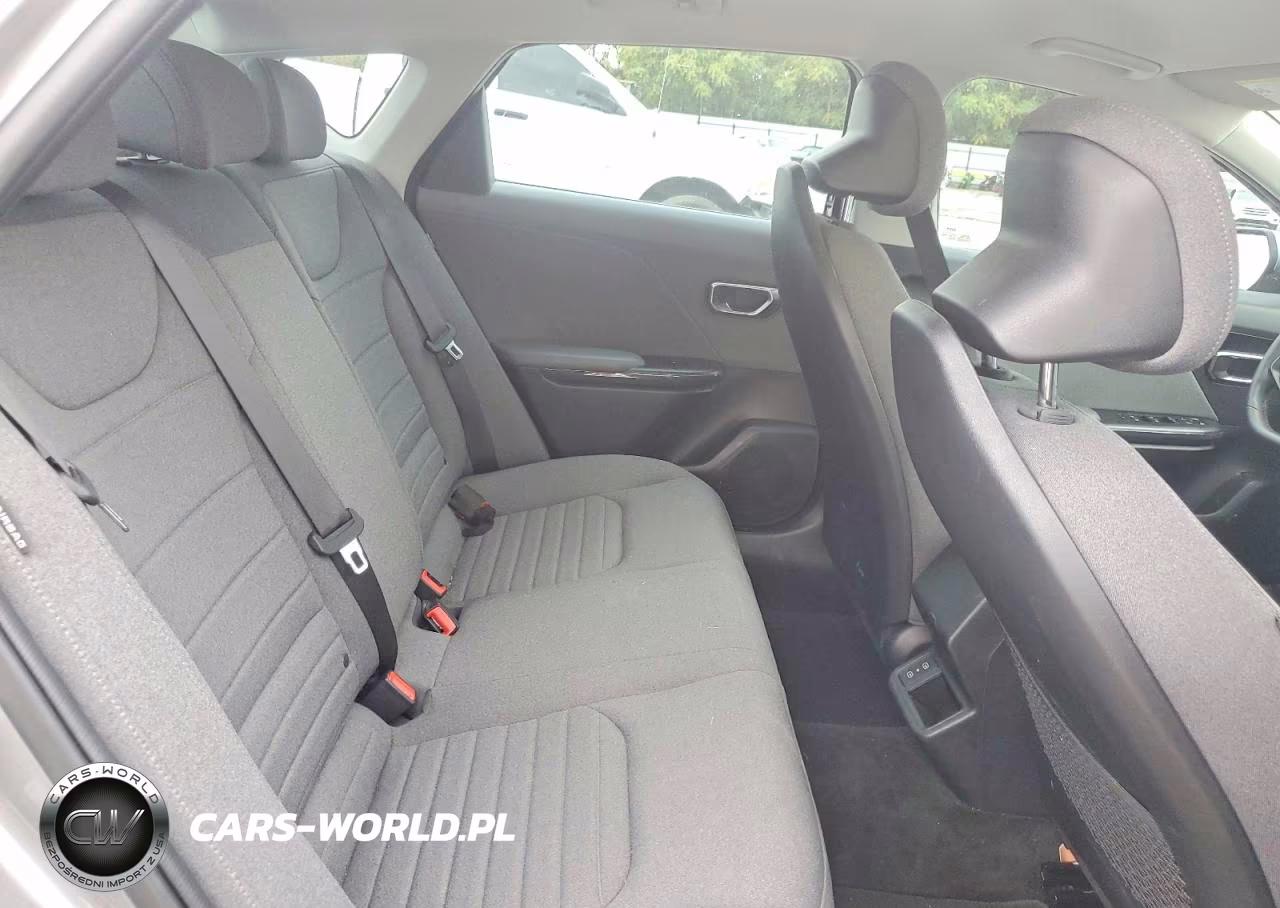 2025 Kia K4 Ex VIN:3KPFU4DE3SE030678 - 10