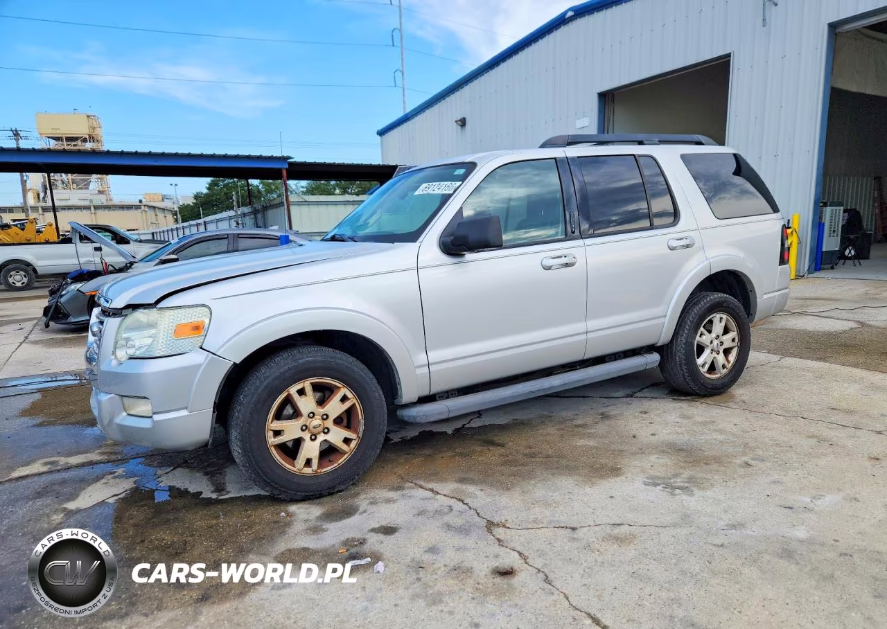 2010 Ford Explorer Xlt