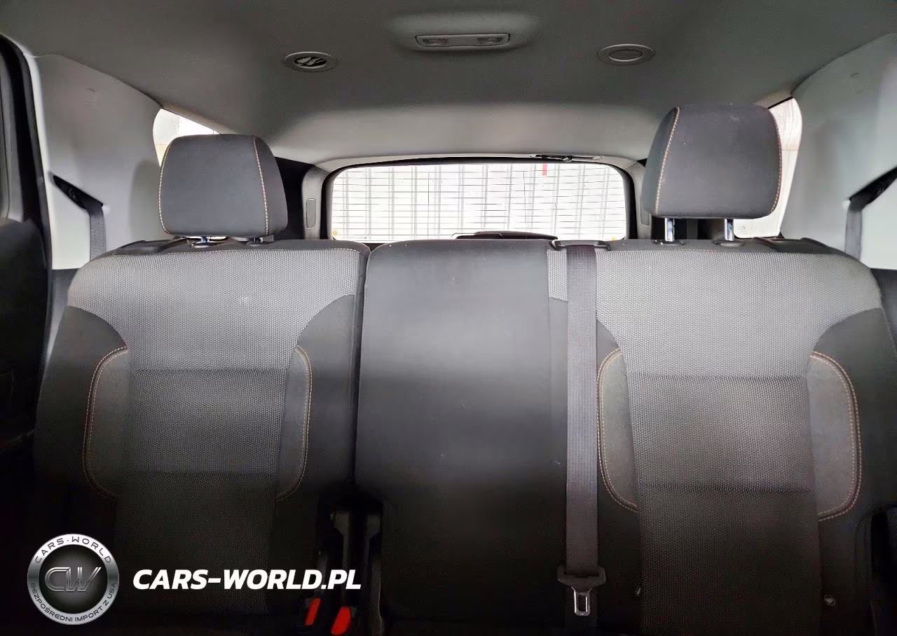 2020 Chevrolet Traverse Ls VIN:1GNERFKW1LJ191790 - 10