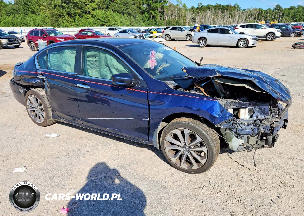 2015 Honda Accord Sport VIN:1HGCR2F57FA010515 - 4