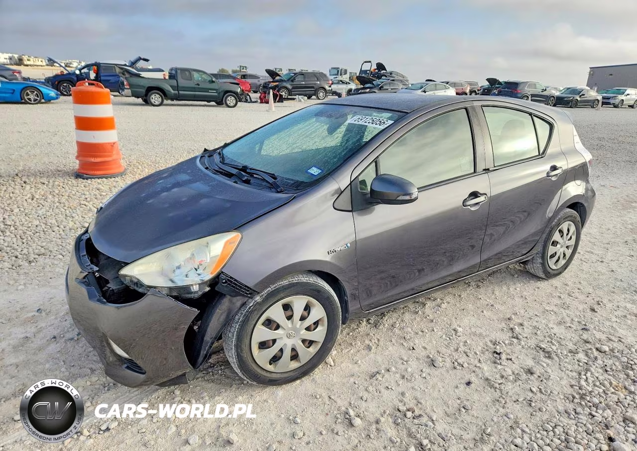 2014 Toyota Prius C One