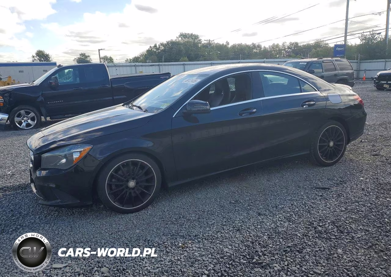 2014 Mercedes-Benz Cla 250 4Matic – zdjęcie 1 z 12