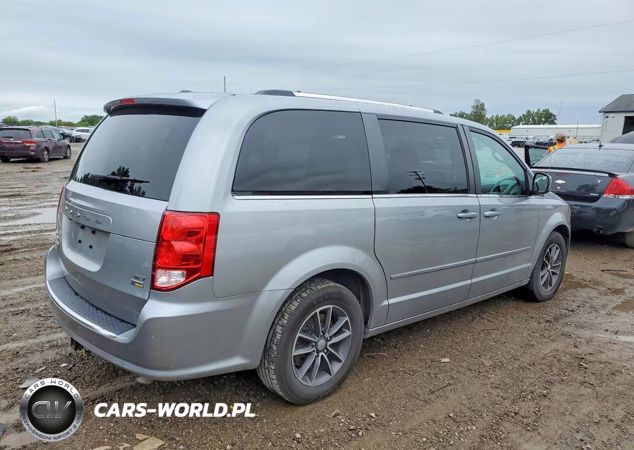 2017 Dodge Grand Caravan Sxt VIN:2C4RDGCG8HR749174 - 3